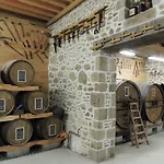 Ferme Cidricole Hugues Desfrieches B&B 3*