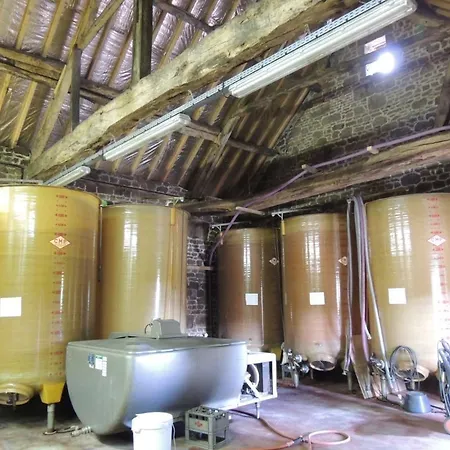 Bed & Breakfast Ferme Cidricole Hugues Desfrieches