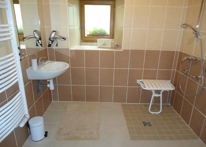 Ferme Cidricole Hugues Desfrieches Sainte-Marguerite-de-Carrouges